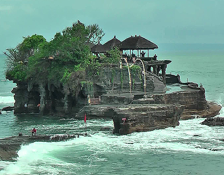 Trip to tanah Lot