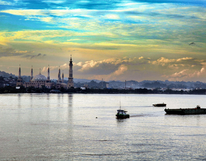 Mahakam River